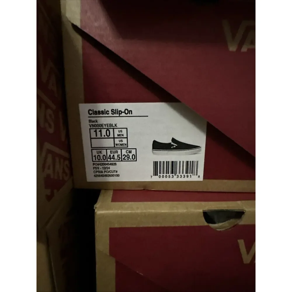 New Men's Size 11 Vans Classic Slip-on Black White VN000EYEBLK